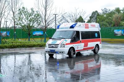 大运会医疗服务保障全面演练 移动CT车、5G救护车与体检车协同出击